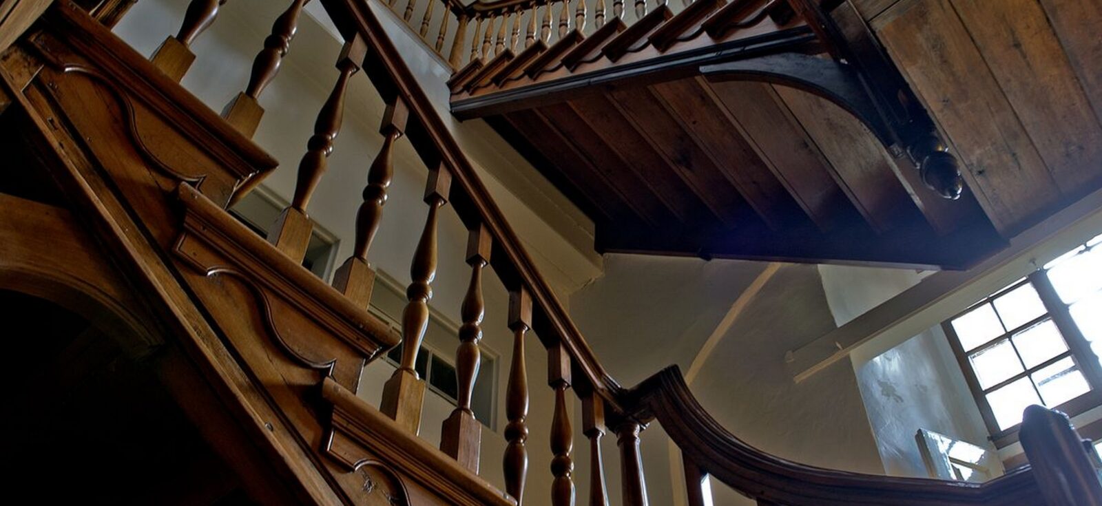 Le grand escalier du monastère de l’Hôpital général de Québec